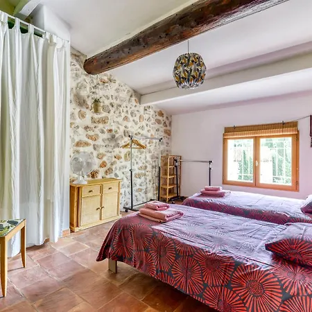 Holiday home Le Grappillon *